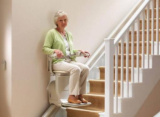 مصاعد الكراسي المتحركة variant